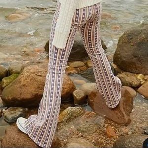 NWOT FREE PEOPLE STARS & STRIPES PENNY PULL ON FLARE JEANS AMERICANA Z569